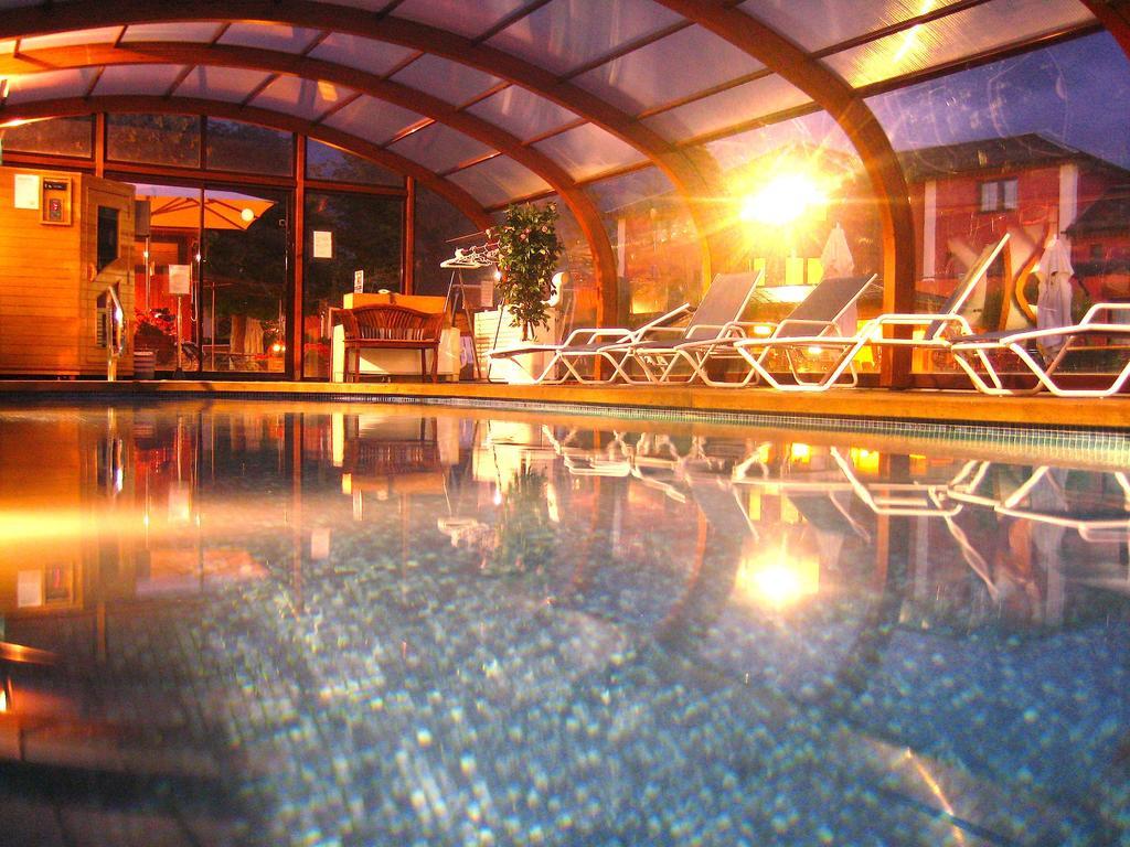 Hotel Del Lago Puigcerda Bagian luar foto