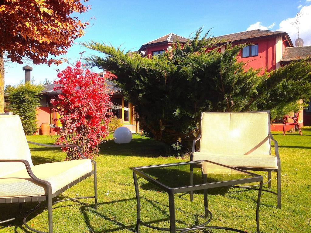 Hotel Del Lago Puigcerda Bagian luar foto